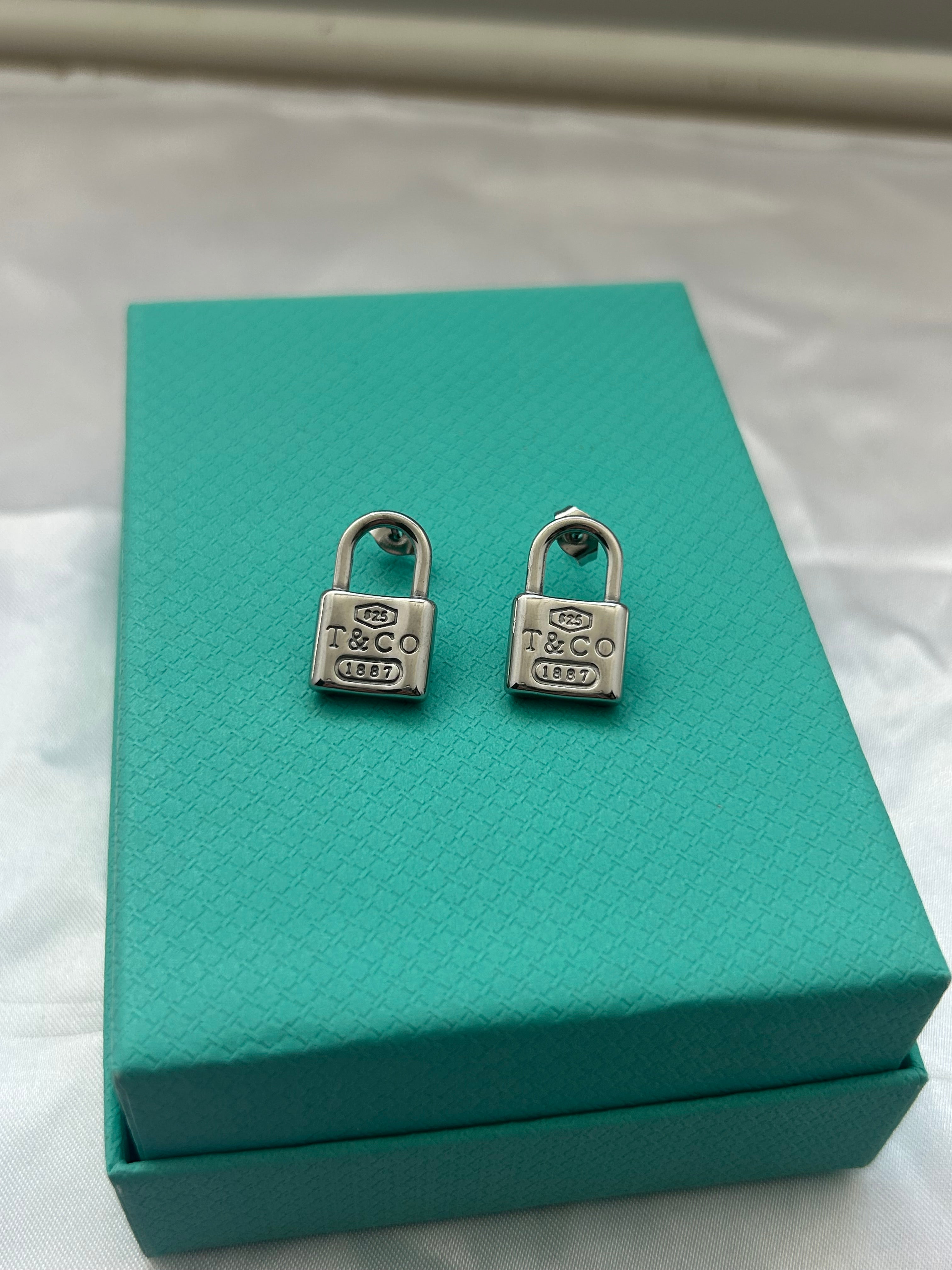 T New York Silver Padlock Earrings
