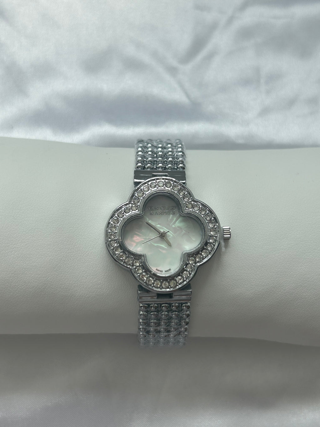 Silver VCA Pearl Face Watch
