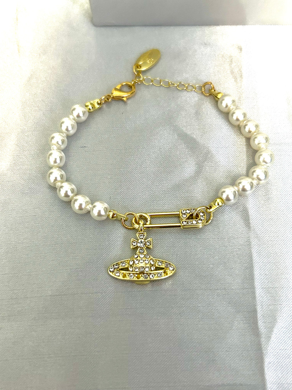 Vienna Orb Paperclip Pearl Bracelets